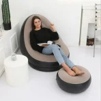 Inflatable seat with foot rest and a pump - Image 3